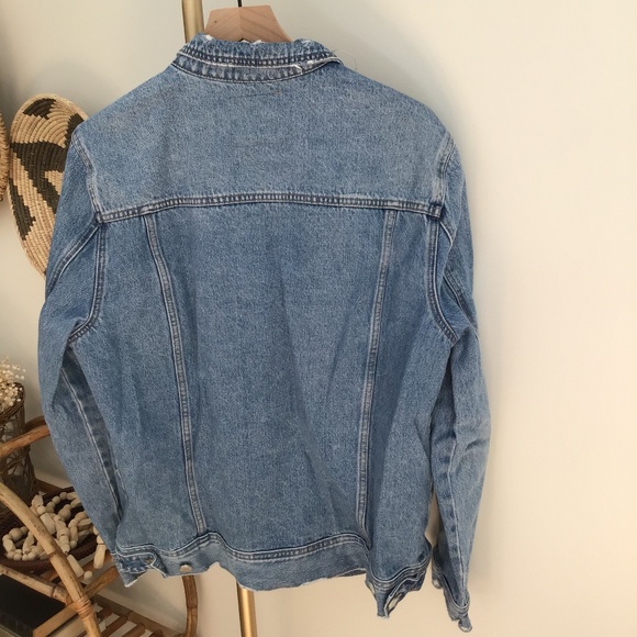 Blank NYC Oversized Denim Jacket Size Large NWT - Picture 2 of 6